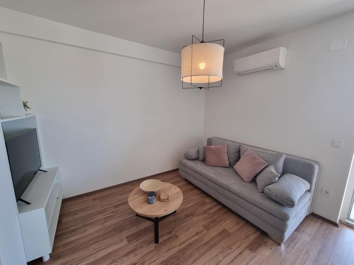 Sea View Apartment Rogoznica  Exterior photo